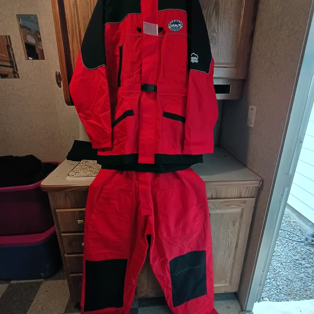 Rain Gear, Red and Black Two-Piece  Outdoor Suit